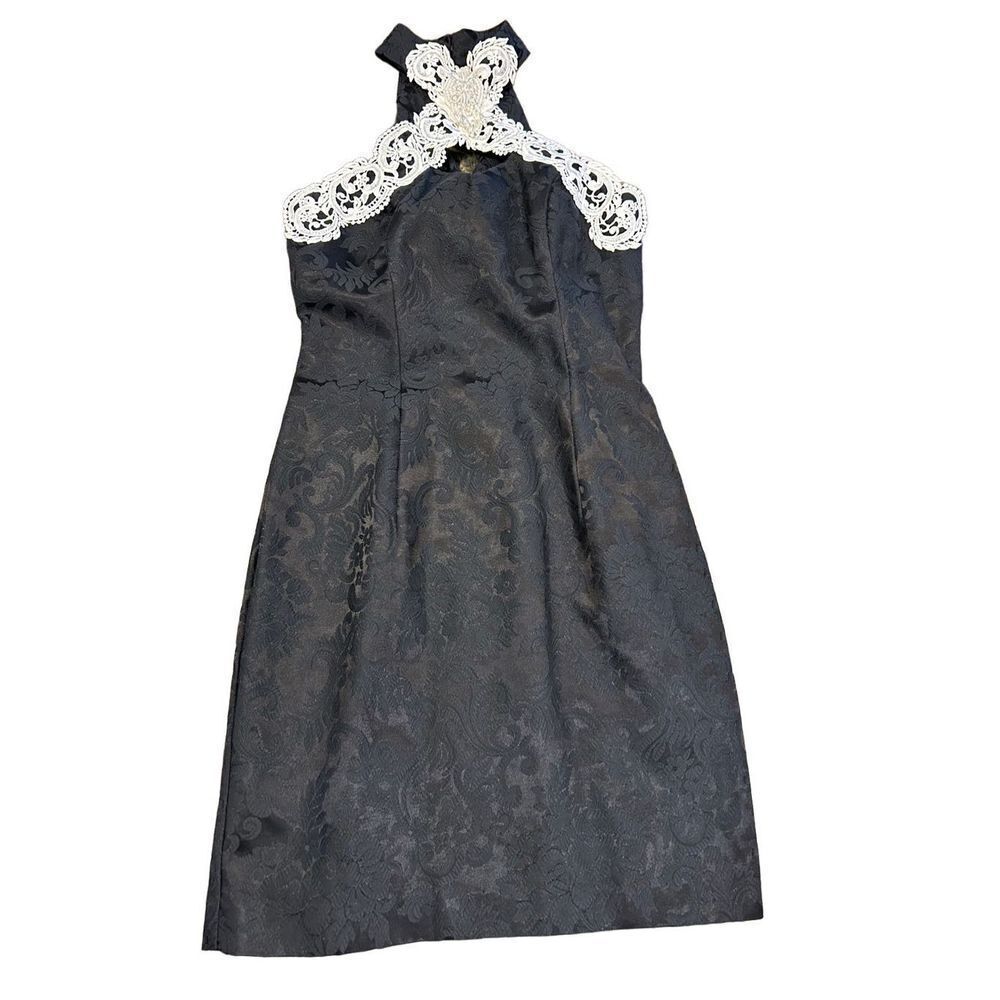 Jessica McClintock Gunne Sax vintage 80s choker collar beaded open shoulder broc